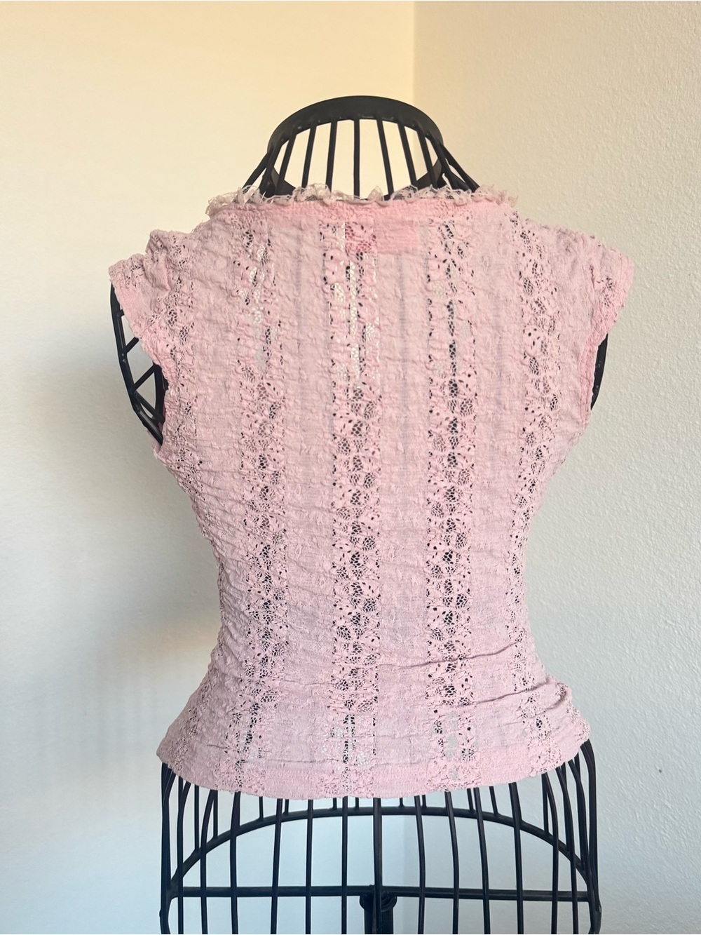 Blush Pink Lacy corset style top - Picture 3 of 6
